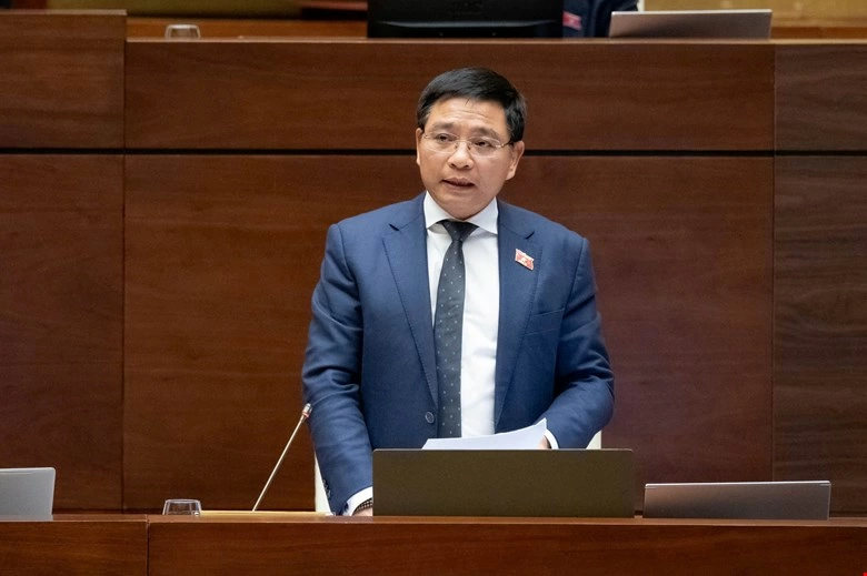 Bộ trưởng Bộ Tài chính Nguyễn Văn Thắng phát biểu