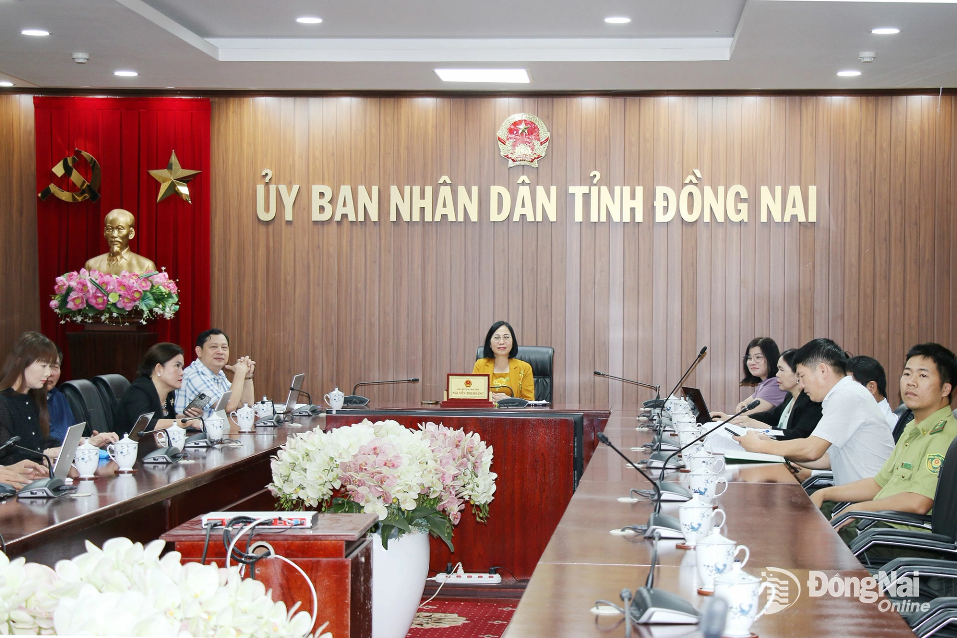 Member of the PPC and Vice Chairwoman of Dong Nai People’s Committee Nguyen Thi Hoang chairs the workshop from the Dong Nai venue. Photo: Hai Quan

