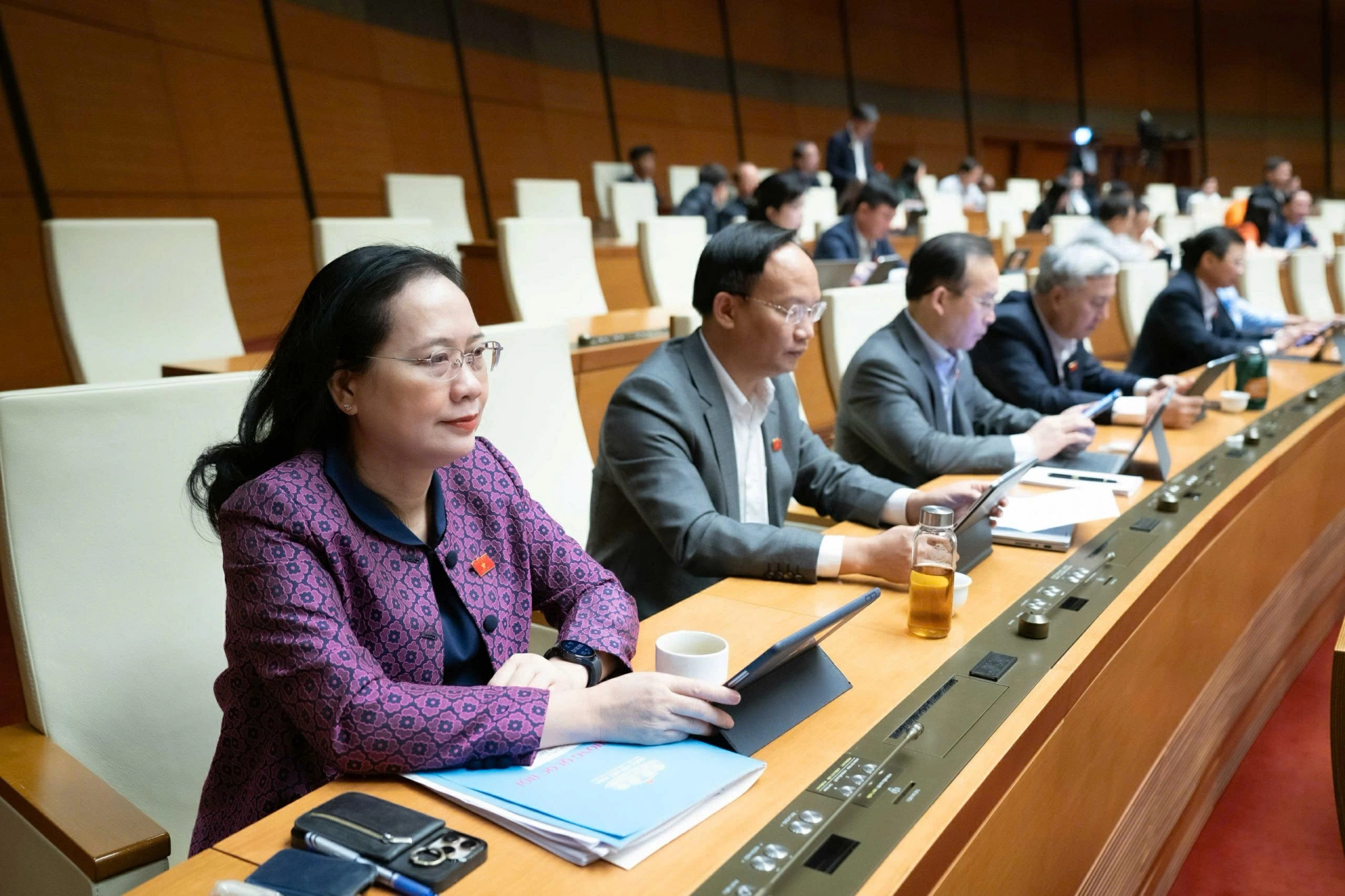 Các đại biểu tham dự Phiên thảo luận về Luật Quy hoạch (sửa đổi), việc điều chỉnh Quy hoạch tổng thể quốc gia thời kỳ 2021 - 2030, tầm nhìn đến năm 2050