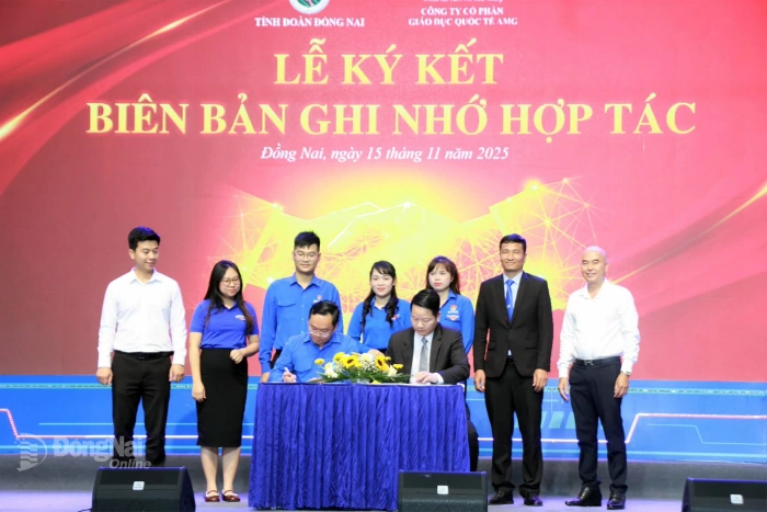 Gần 400 thí sinh tham gia Vòng chung kết cuộc thi Dong Nai’s English Champion 2025