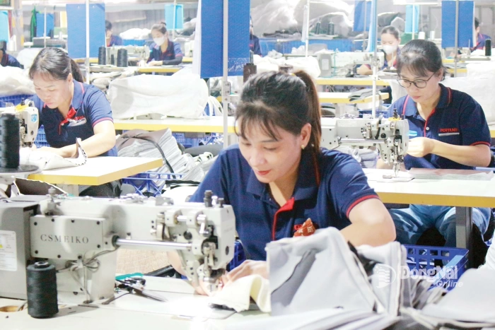 TIẾN TỚI ĐẠI HỘI ĐẠI BIỂU TOÀN QUỐC LẦN THỨ XIV CỦA ĐẢNG: Nhiều kỳ vọng của công nhân gửi đến Đại hội lần thứ XIV của Đảng