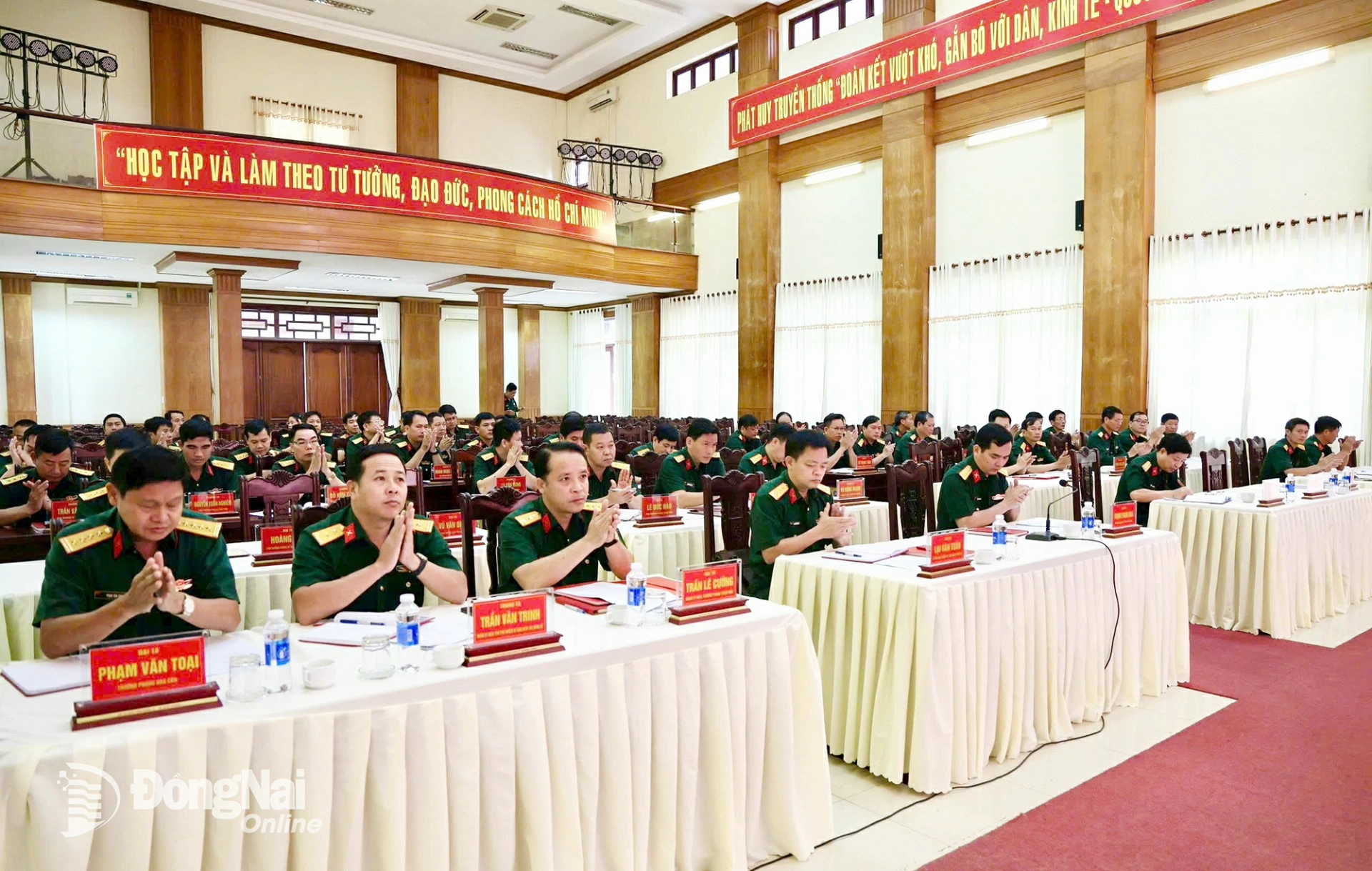 Các đại biểu dự hội nghị. Ảnh: Anh Đức