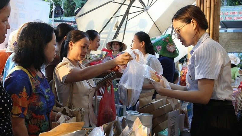 Hỗ trợ phụ nữ khởi nghiệp, phát triển doanh nghiệp. Ảnh: Thanh Tâm