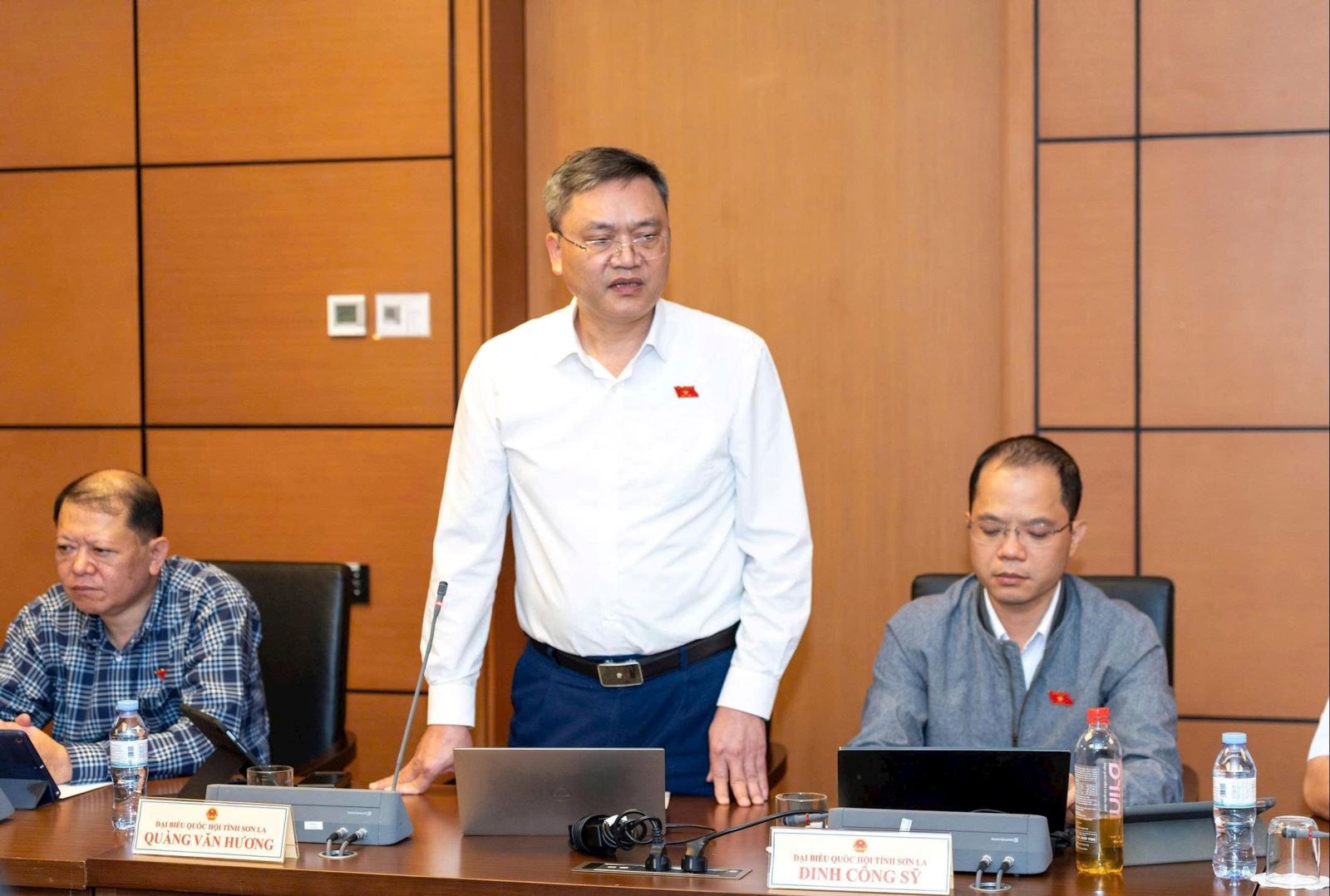 Đại biểu Quàng Văn Hương, Đoàn ĐBQH tỉnh Sơn La. Ảnh: QH