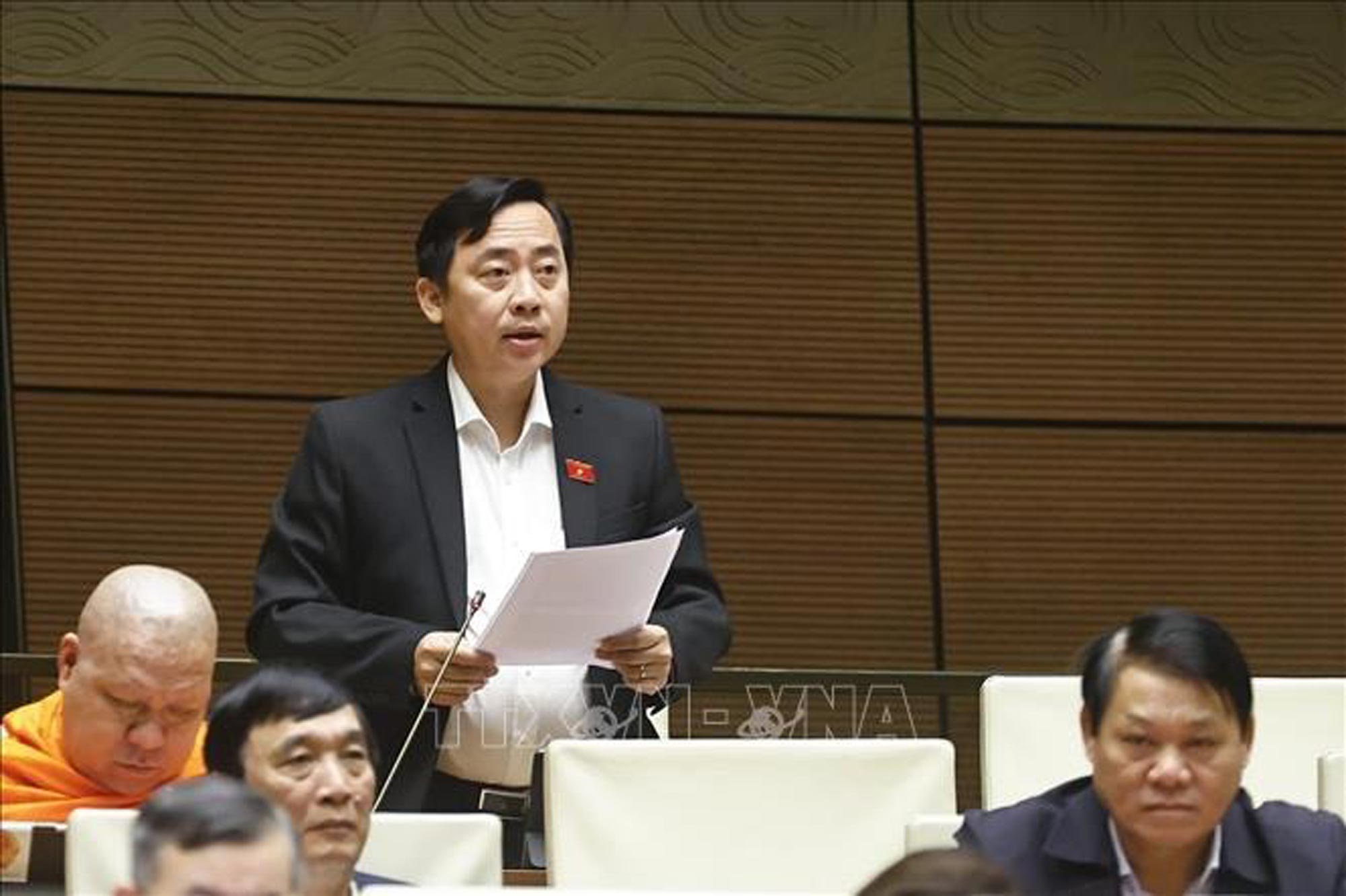 Đại biểu Quốc hội TP Cần Thơ Đào Chí Nghĩa phát biểu. Ảnh: Doãn Tấn/TTXVN