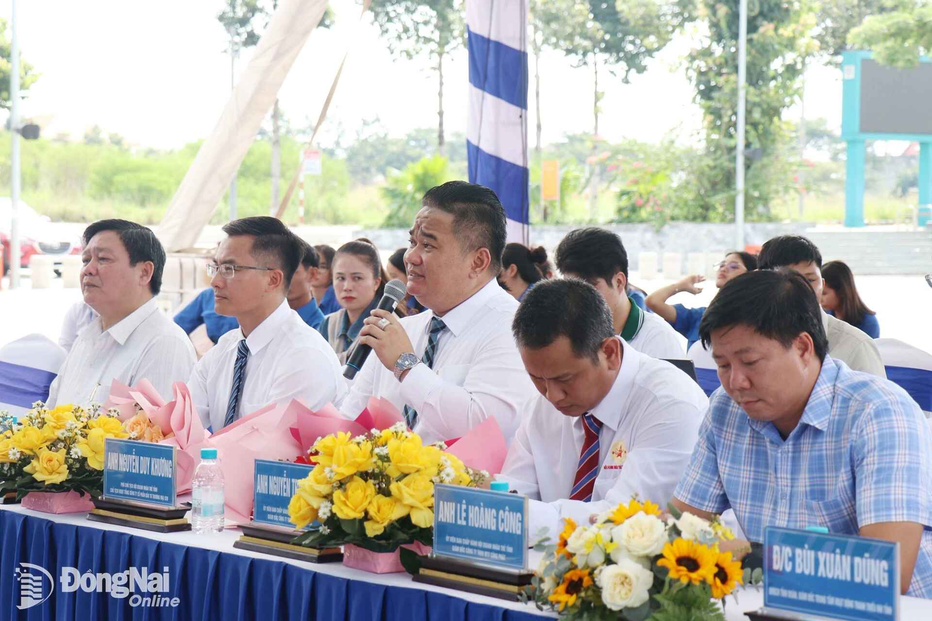 The Investment Appraisal Council discusses and analyzes the projects. Photo: Ngoc Thuan