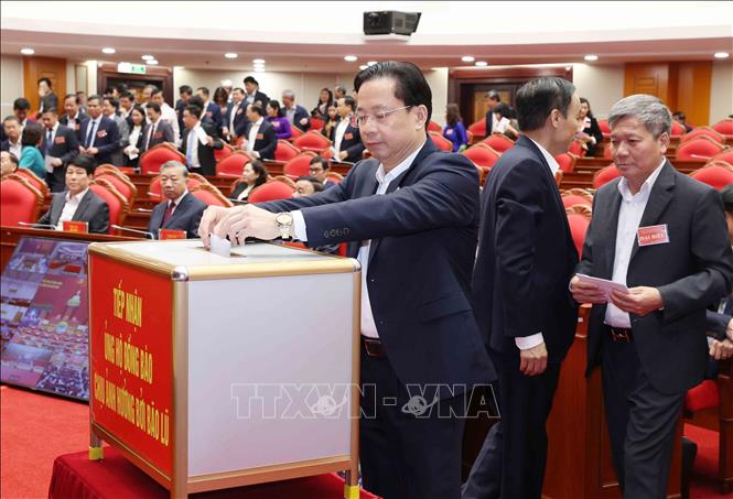 Đại biểu tham dự hội nghị quyên góp ủng hộ đồng bào chịu ảnh hưởng bởi lũ lụt. Ảnh: Phương Hoa/TTXVN