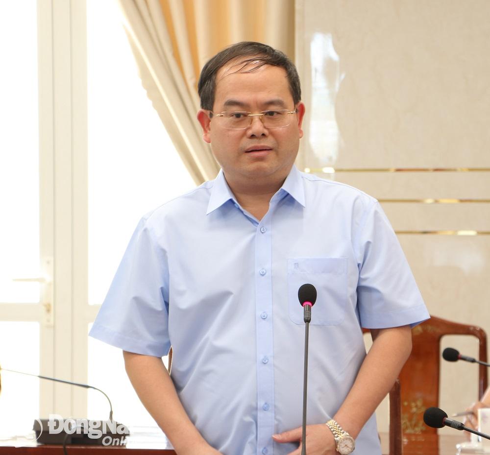 Phó bí thư Tỉnh ủy, Trưởng Đoàn đại biểu Quốc hội tỉnh Quản Minh Cường phát biểu ý kiến tại buổi làm việc
