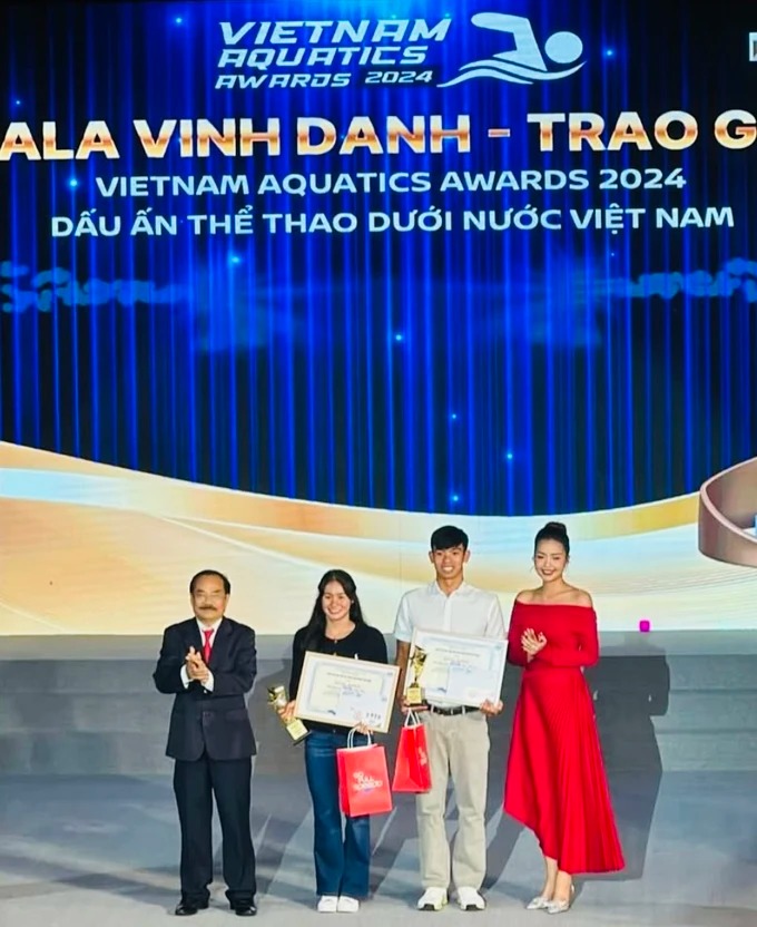 Nguyễn Huy Hoàng và Võ Thị Mỹ Tiên đã được vinh danh ở hạng mục cao nhất môn bơi.