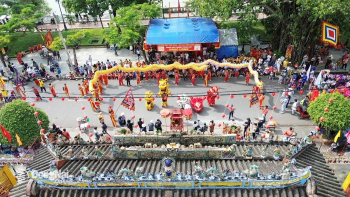 Rộn ràng Lễ hội kỳ yên đình Tân Lân