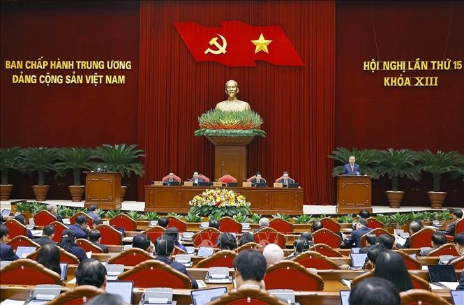 An overview of the 13th Party Central Committees 15th meeting. (Photo: VNA)