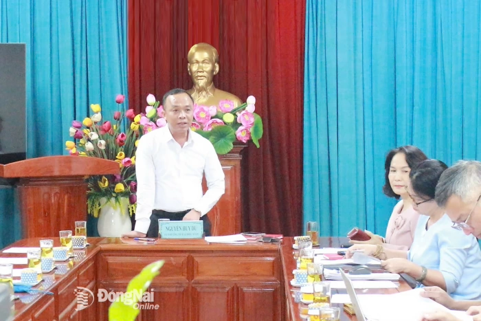 Nhiều ý kiến thảo luận về tình trạng thiếu giáo viên và lao động