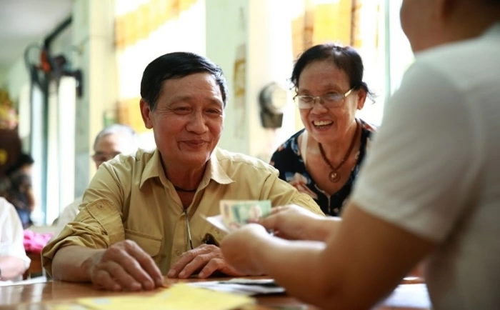 Kéo dài thời gian giải quyết chính sách, chế độ cho người làm việc ngoài biên chế tại các Hội đến 31-12-2025