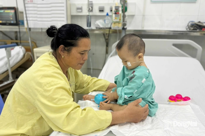 Bệnh tay chân miệng tăng, Sở Y tế yêu cầu phân tuyến điều trị