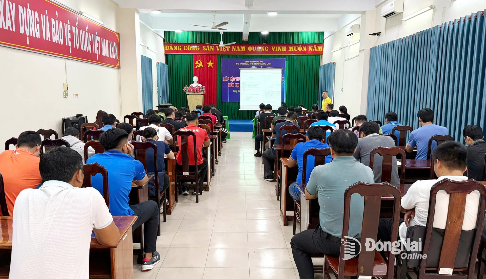 Quang cảnh lớp tập huấn. Ảnh: ĐVCC