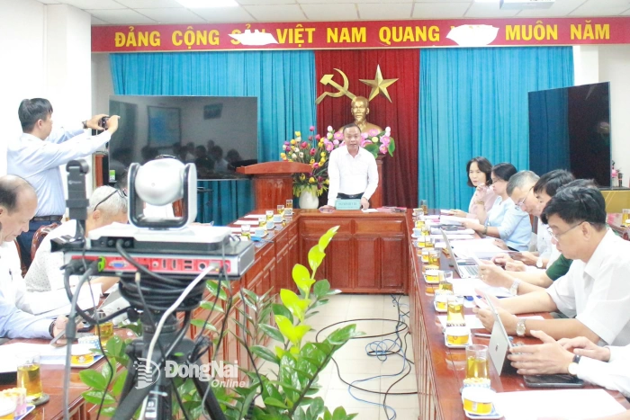 Nhiều ý kiến thảo luận về tình trạng thiếu giáo viên và lao động