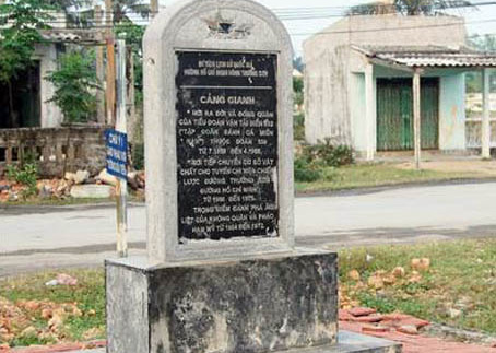 Bài 1: Khơi nguồn con đường huyết mạch