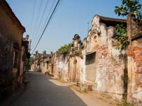 Road leading to the old village