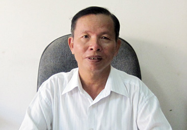 Ông Trần Văn Hương.