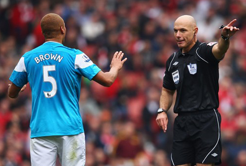 Ngày trở lại Old Trafford của Wes Brown không như mong đợi. (Nguồn: Getty Images)