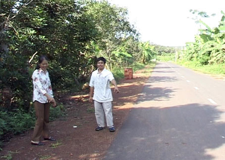 Dân nghèo hiến hàng ngàn m2 đất làm đường