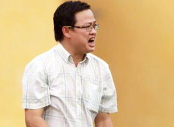 Ông Phạm Phú Hòa được đề cử giữ chức Phó TGĐ VPF kiêm trưởng BTC giải VĐQG ở mùa bóng 2012.  Ảnh: T.L