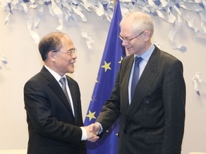 National Assembly Chairman Nguyen Sinh Hung expressed his hope for continued development in relationships between the European Union (EU) and Vietnam during his meeting with the European Council (EC) President Herman Van Rompuy in Brussels on Dec. 7.