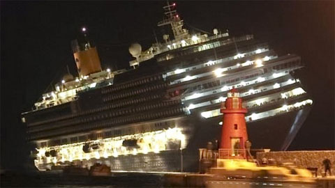 Thảm họa "Titanic" lặp lại sau 100 năm