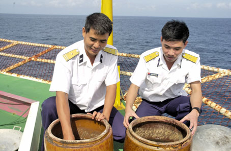 Người tiếp lửa tình yêu Tổ quốc