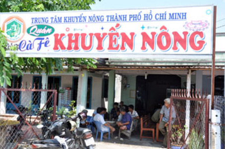 Khi nông dân miền Đông lên mạng