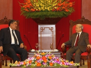 Party General Secretary Nguyen Phu Trong receives MIU Secretary General Miguel Mejia