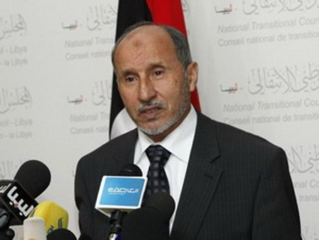 Chủ tịch Hội đồng Dân tộc Chuyển tiếp (NTC) Libya, ông Mustafa Abdel Jalil.