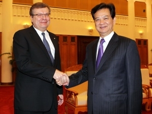 Cooperative ties with Ukraine get boost with FMs visit