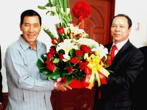 Vietnam salutes Lao Party anniversary