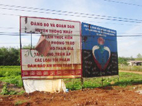 Pano tả tơi
