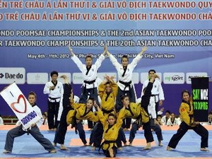 Bài biểu diễn của đội tuyển Taekwondo Việt Nam.