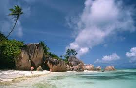 Attractive summer beaches in Vietnam