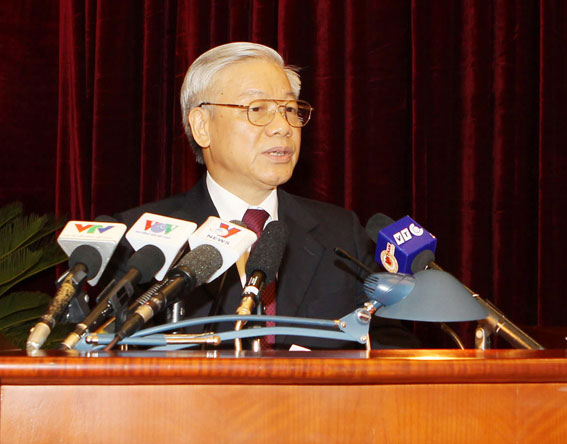 Tổng bí thư Nguyễn Phú Trọng phát biểu bế mạc hội nghị.