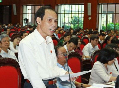 ĐBQH tỉnh Đồng Nai Trương Văn Vở đóng góp ý kiến tại phiên thảo luận