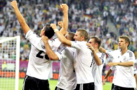 Lượt trận thứ 2 bảng B: Đại chiến