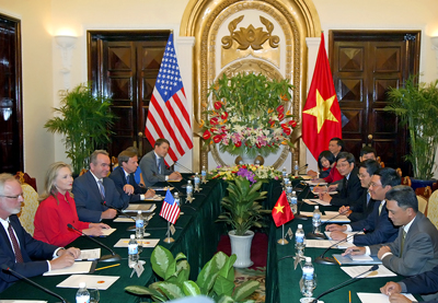 Bộ trưởng Ngoại giao Phạm Bình Minh hội đàm với Ngoại trưởng Mỹ Hillary Clinton 