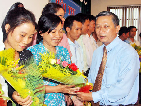 Hội thi “Cán bộ tuyên giáo ứng dụng công nghệ thông tin giỏi - dân vận khéo”