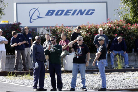 500 nhân viên Boeing sơ tán vì bị dọa bom