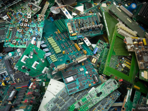 Vietnam strengthens management over e-waste