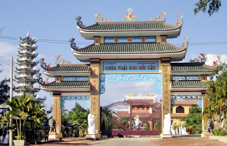 Hành hương về Núi Cậu