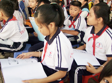 Chóng mặt vì các khoản thu