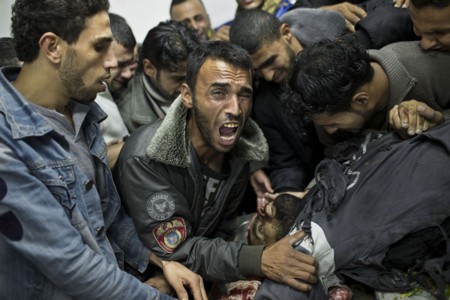 Israel tiếp tục oanh tạc Gaza, số người thiệt mạng tăng vọt