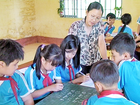 Những người gieo chữ nơi vùng xa