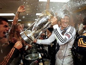 Beckham chia tay nước Mỹ bằng chiếc cúp vô địch