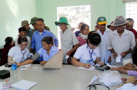 Free medical check-ups for people in remote area